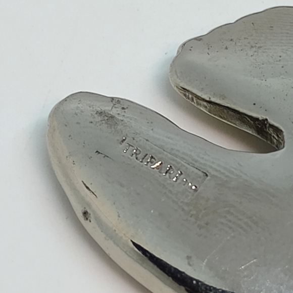 * vintage signed Trifari large dove peace bird necklace - Picture 4 of 5